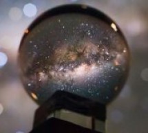 عکاسی از کهکشان راه شیری با استفاده از یک گوی بلورین