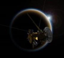 خداحافظی فضاپیمای کاسینی با قمر تیتان